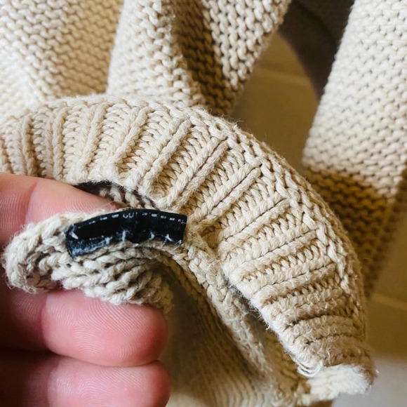 Forever 21 Long Sleeve Sweater Sz Small - Picture 9 of 9